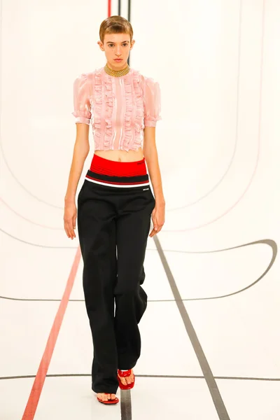 Look 12